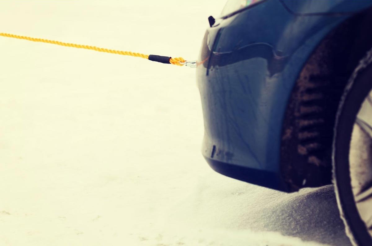 Towing-an-EV-in-the-snow